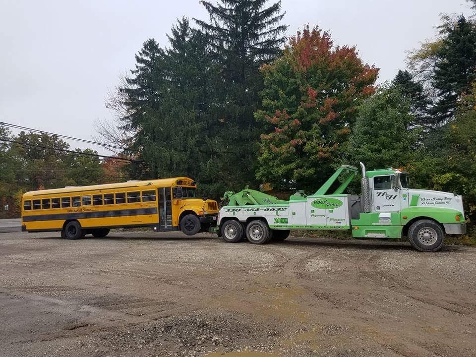 Stranded in Medina County? Fast Roadside Assistance and Towing Services Near Litchfield